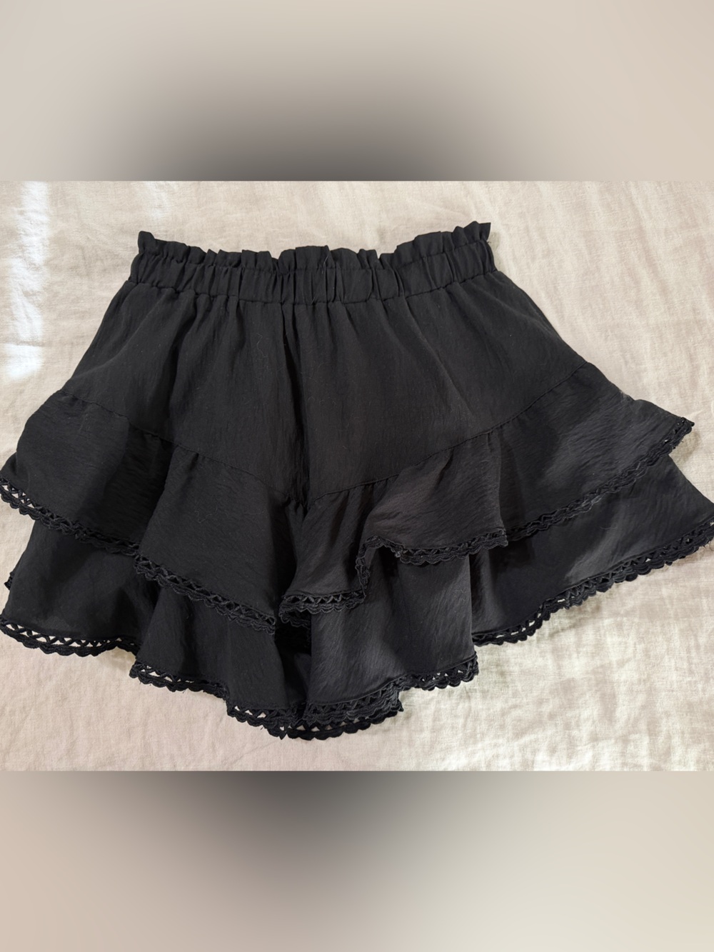 Black Tiered Ruffle Skort Women’s Medium Boho Flowy Mini Skirt Shorts